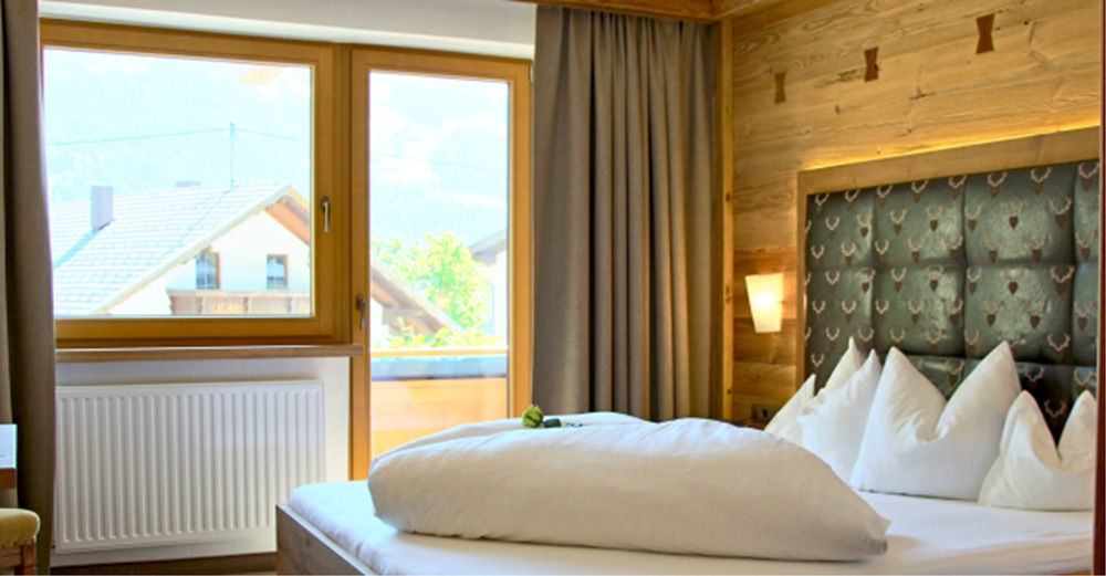 Hotel Gasthof Jäger Schlitters Exterior foto